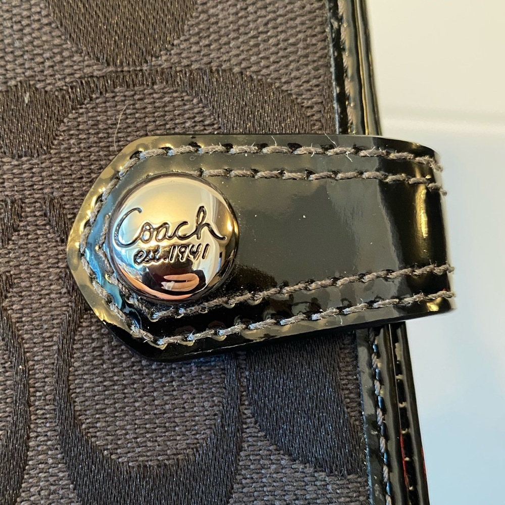 COACH -Black Wallet with snap closure - Picture 4 of 5